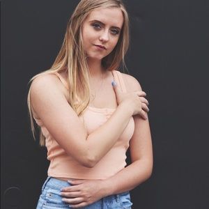 Meet your Posher, Abby